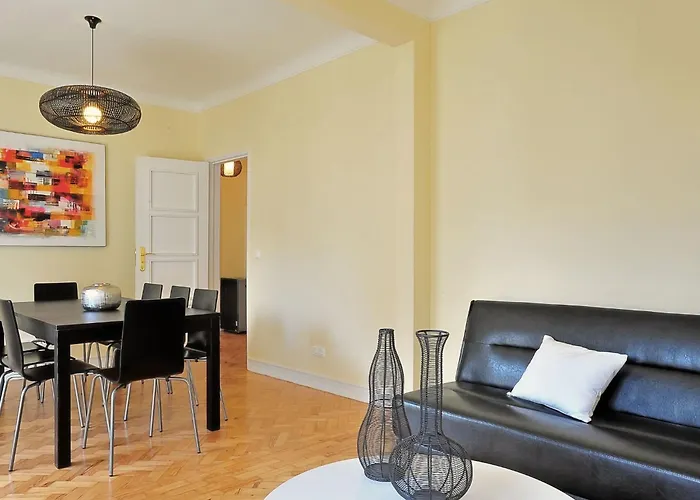 Admiral 77 By Interhome Apartman