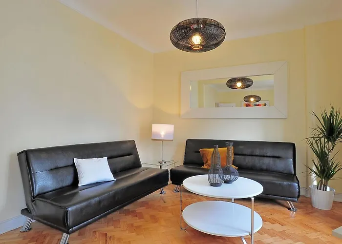 Admiral 77 By Interhome