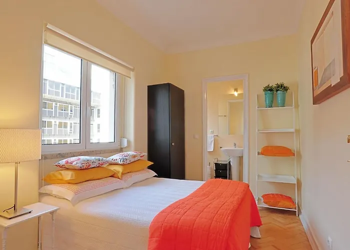 Admiral 77 By Interhome Apartman *