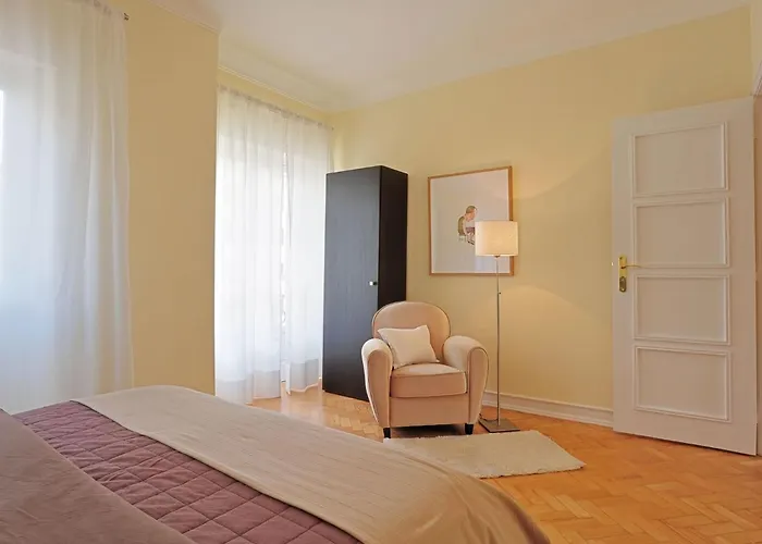 Admiral 77 By Interhome Apartment Lisbon