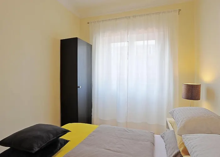 Admiral 77 By Interhome Appartement